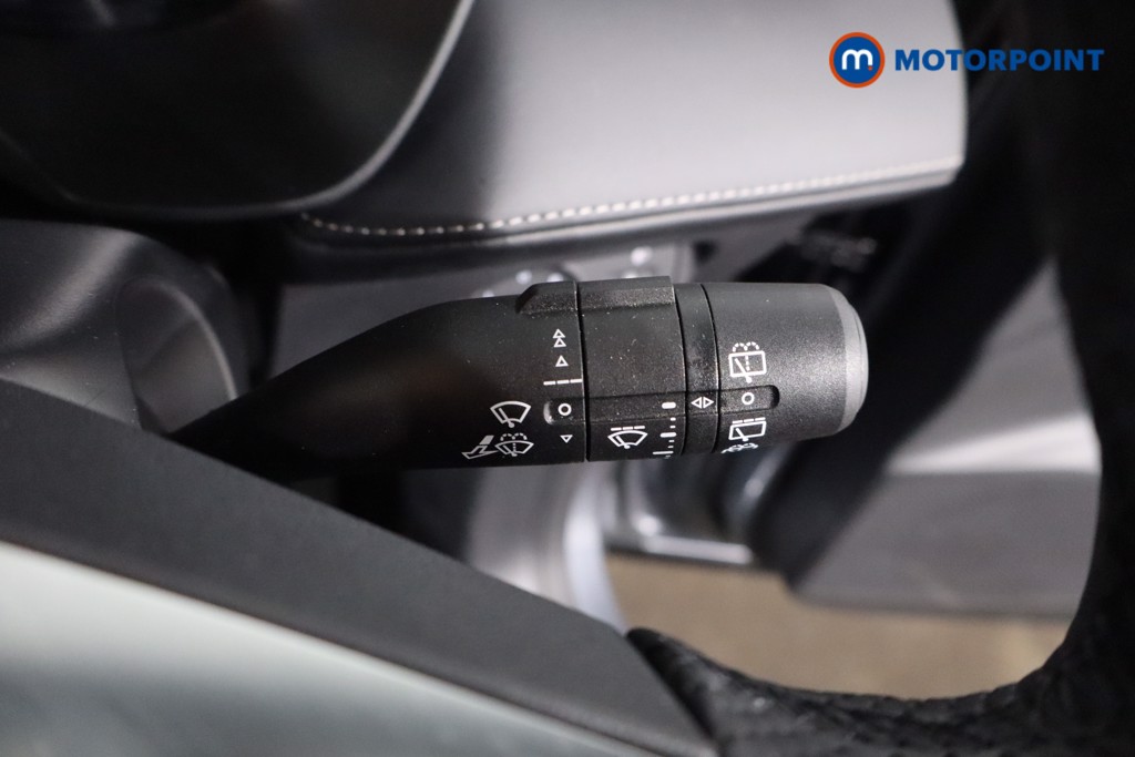 Mg Motor Uk ZS Trophy Automatic Petrol-Electric Hybrid SUV - Stock Number (1618091) - 15th supplementary image