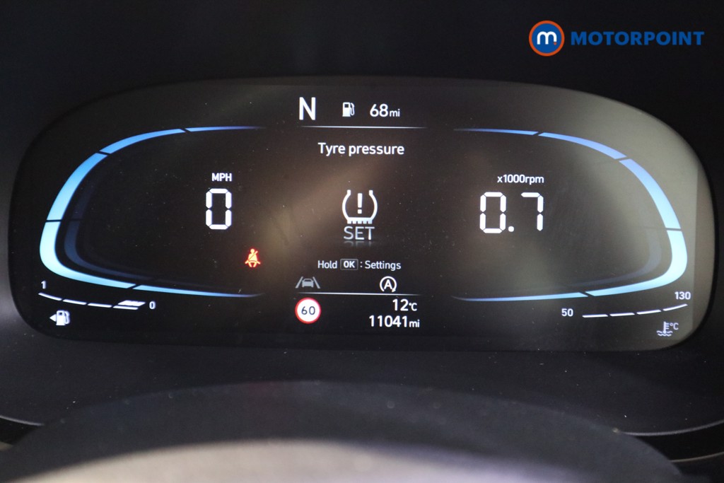 Hyundai I10 Advance Automatic Petrol Hatchback - Stock Number (1618104) - 5th supplementary image