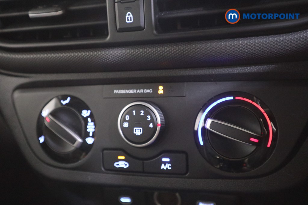 Hyundai I10 Advance Automatic Petrol Hatchback - Stock Number (1618104) - 8th supplementary image