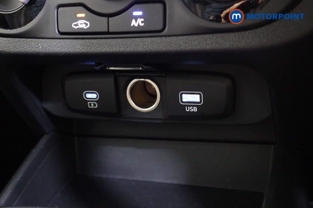 Hyundai I10 Advance Automatic Petrol Hatchback - Stock Number (1618104) - 9th supplementary image