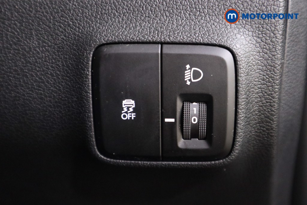 Hyundai I10 Advance Automatic Petrol Hatchback - Stock Number (1618104) - 14th supplementary image