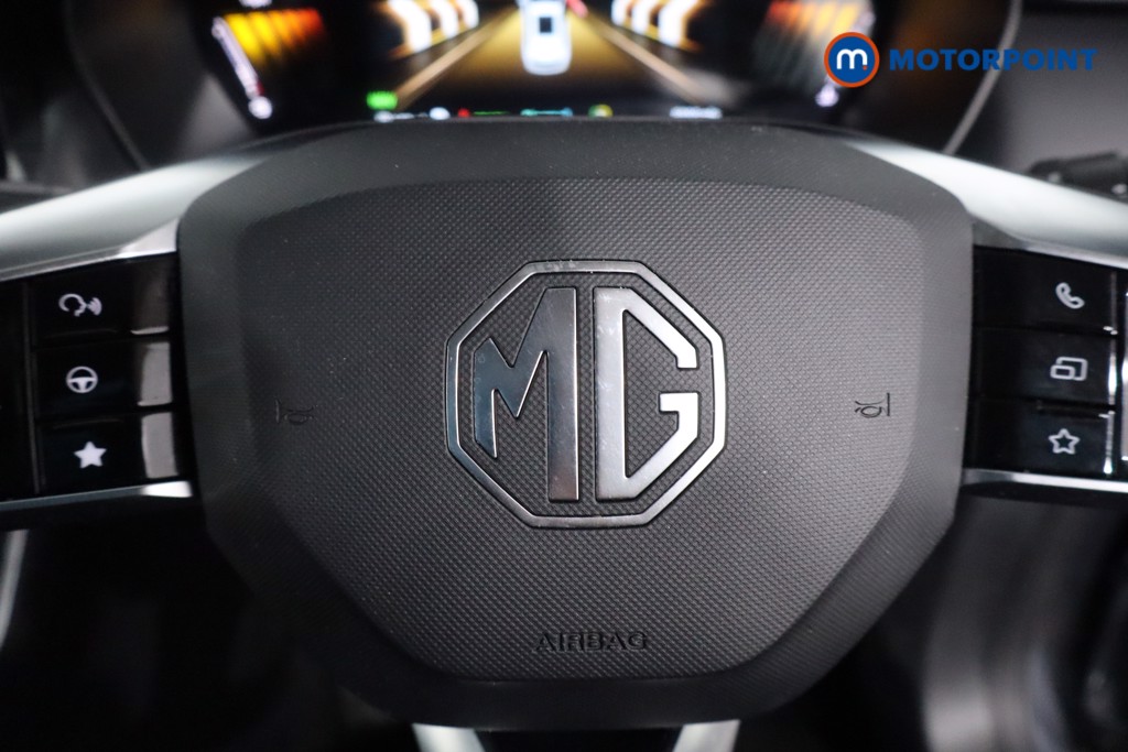Mg Motor Uk ZS Trophy Automatic Petrol-Electric Hybrid SUV - Stock Number (1618255) - 13th supplementary image