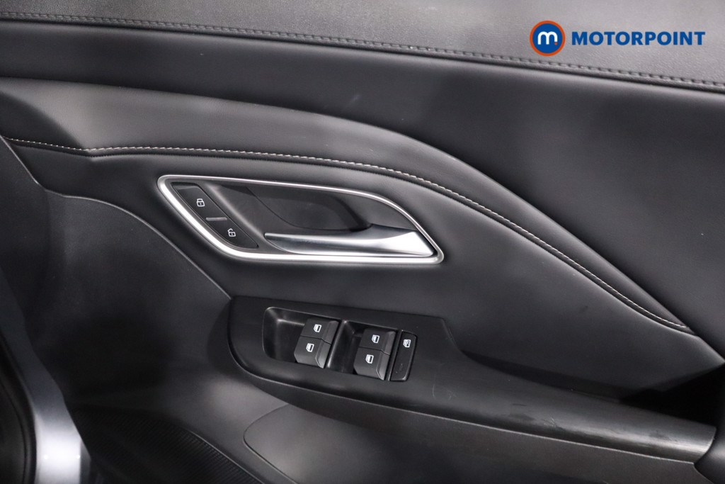 Mg Motor Uk ZS Trophy Automatic Petrol-Electric Hybrid SUV - Stock Number (1618255) - 23rd supplementary image