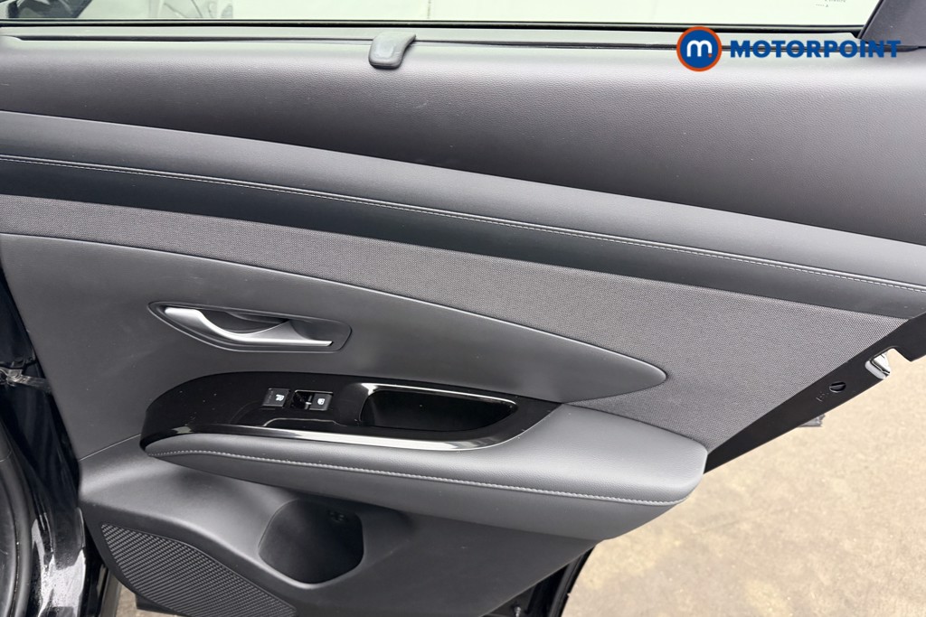 Hyundai Tucson Premium Automatic Petrol-Electric Hybrid SUV - Stock Number (1618343) - 13th supplementary image