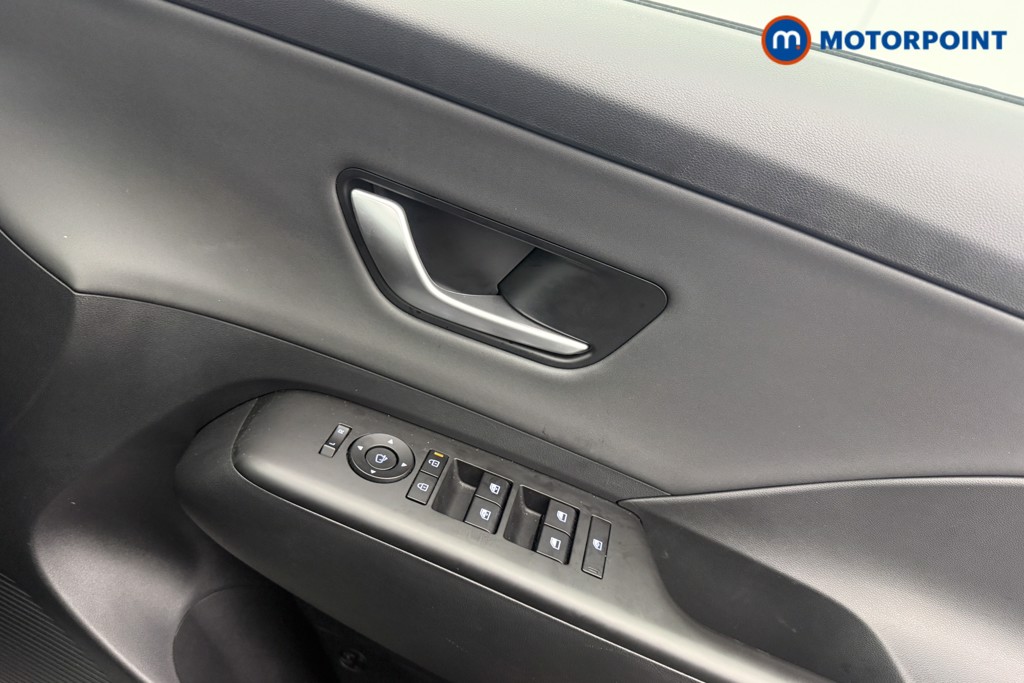 Hyundai Kona Ultimate Automatic Petrol-Electric Hybrid SUV - Stock Number (1618370) - 10th supplementary image