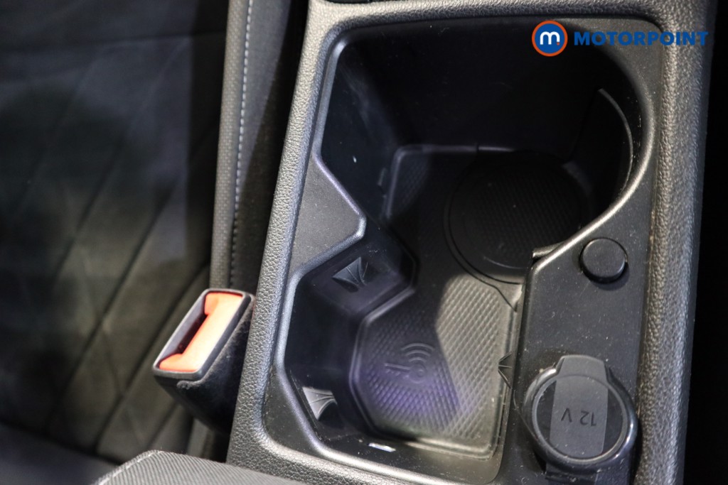 Volkswagen Golf Style Automatic Diesel Hatchback - Stock Number (1618379) - 11th supplementary image