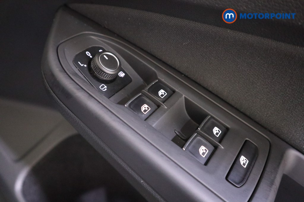 Volkswagen Golf Style Automatic Diesel Hatchback - Stock Number (1618379) - 15th supplementary image