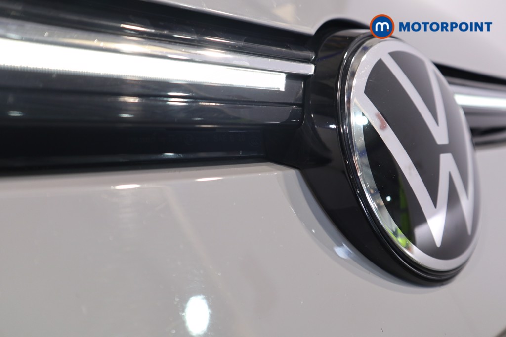 Volkswagen Golf Style Automatic Diesel Hatchback - Stock Number (1618379) - 35th supplementary image