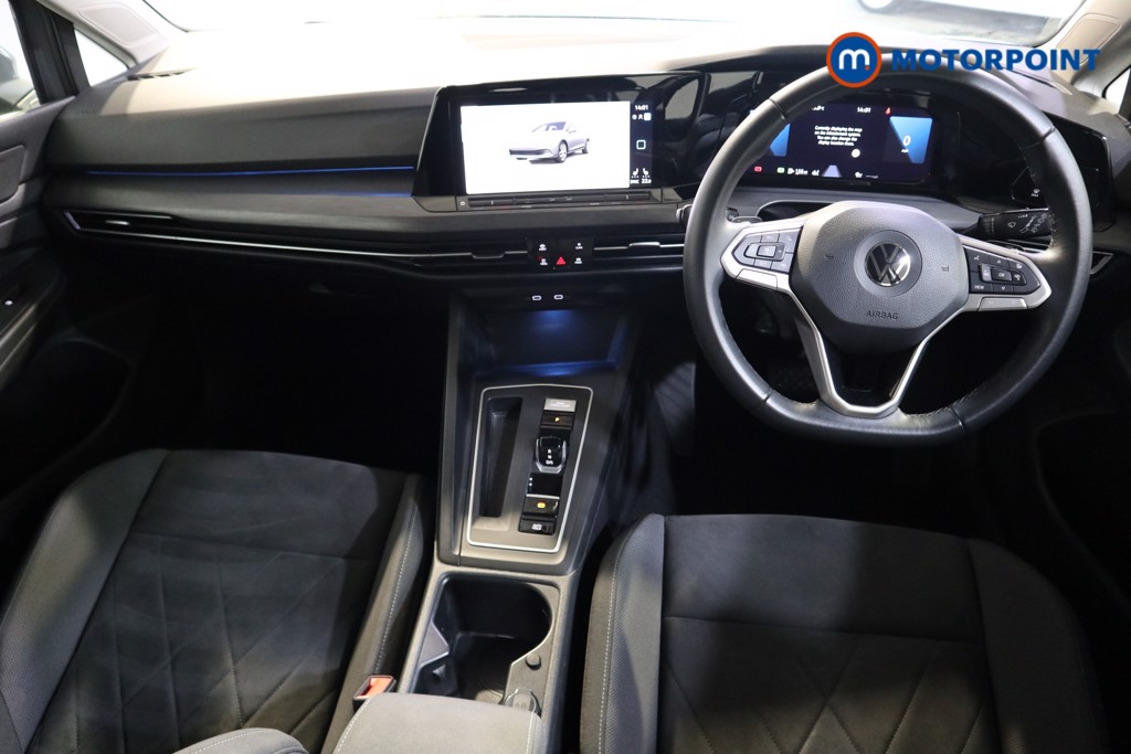 Volkswagen Golf Style Automatic Diesel Hatchback - Stock Number (1618379) - 1st supplementary image