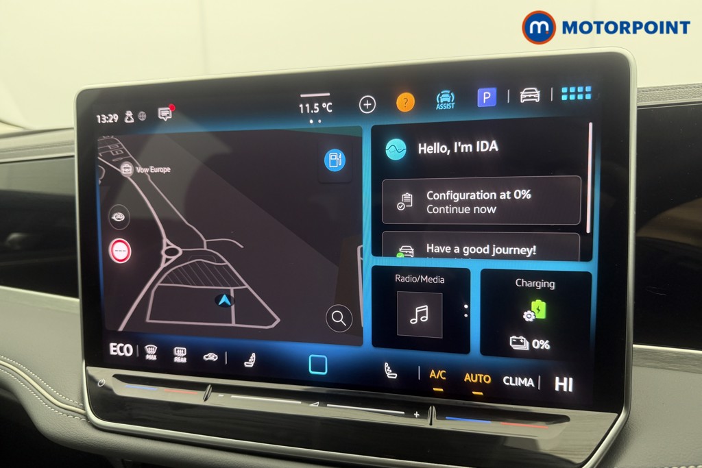 Volkswagen Passat Life Automatic Petrol Plug-In Hybrid Estate - Stock Number (1618579) - 2nd supplementary image