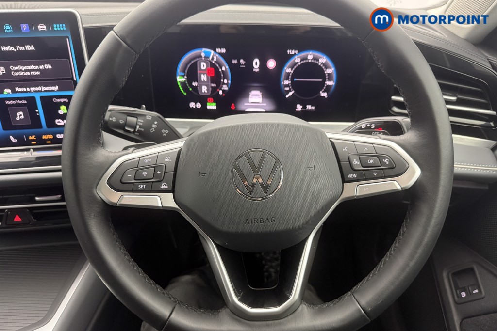 Volkswagen Passat Life Automatic Petrol Plug-In Hybrid Estate - Stock Number (1618579) - 6th supplementary image