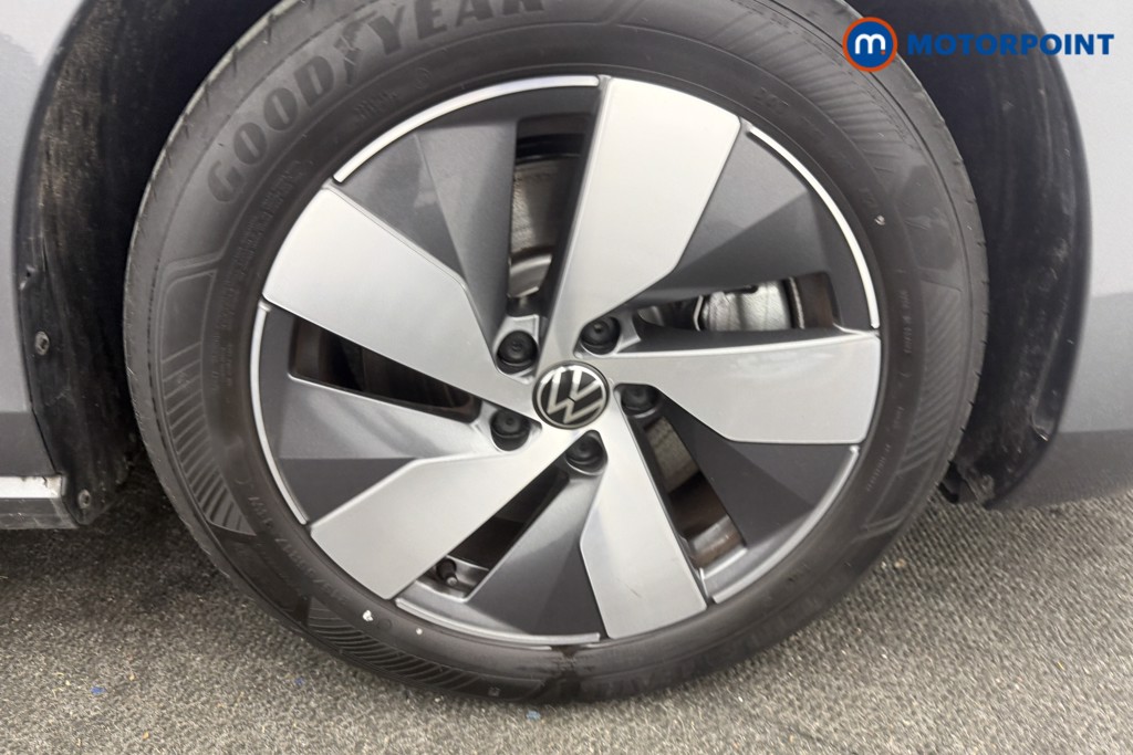 Volkswagen Passat Life Automatic Petrol Plug-In Hybrid Estate - Stock Number (1618579) - 22nd supplementary image