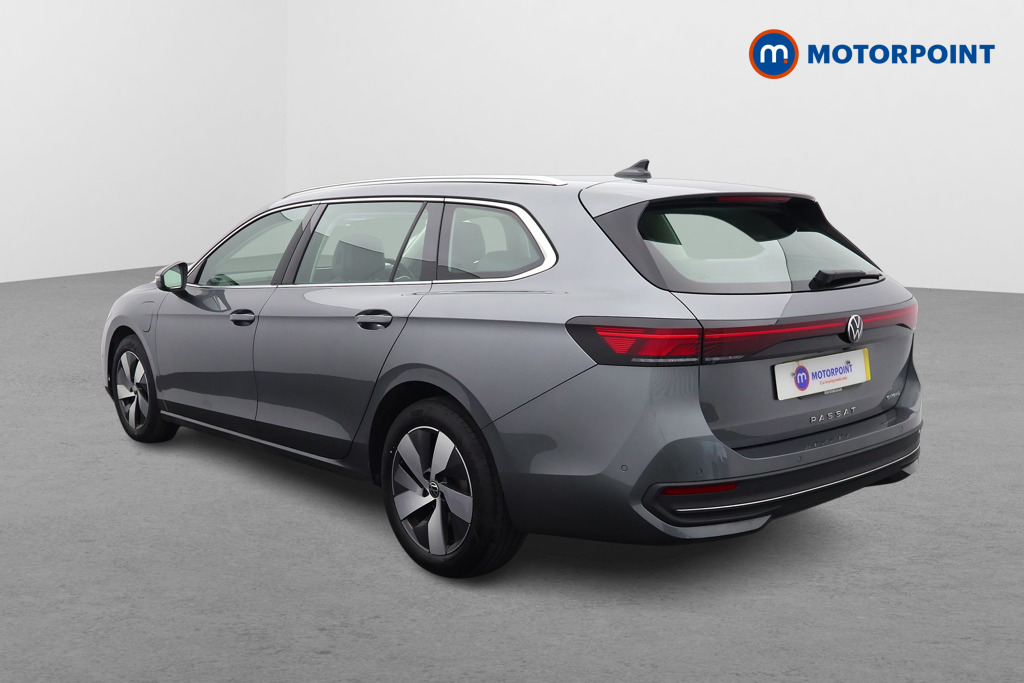 Volkswagen Passat Life Automatic Petrol Plug-In Hybrid Estate - Stock Number (1618579) - Passenger side rear corner