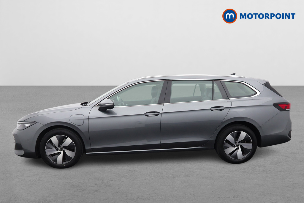 Volkswagen Passat Life Automatic Petrol Plug-In Hybrid Estate - Stock Number (1618579) - Passenger side