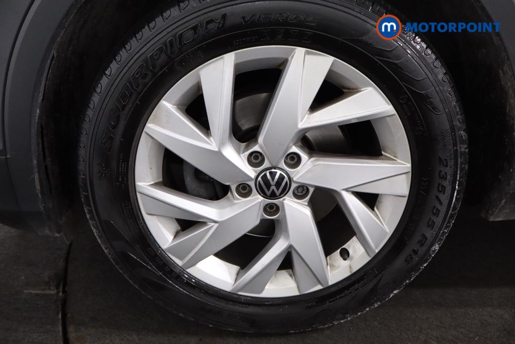 Volkswagen Tiguan Life Automatic Petrol SUV - Stock Number (1618671) - 18th supplementary image