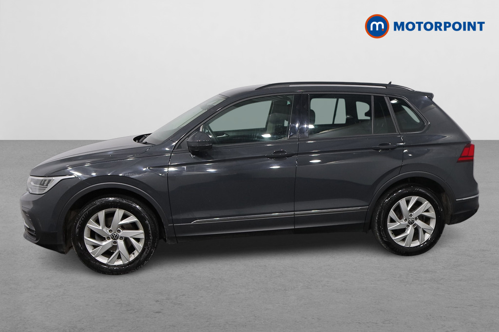 Volkswagen Tiguan Life Automatic Petrol SUV - Stock Number (1618671) - Passenger side