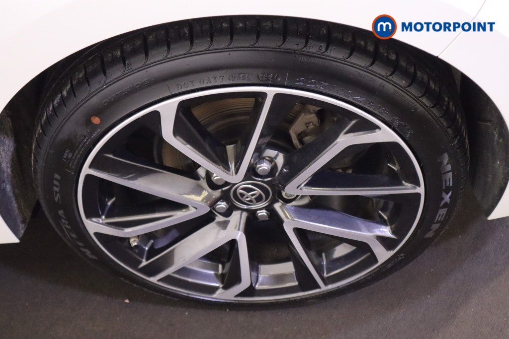 Toyota Corolla Excel Automatic Petrol-Electric Hybrid Hatchback - Stock Number (1618861) - 10th supplementary image