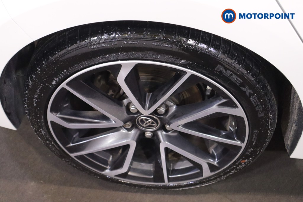 Toyota Corolla Excel Automatic Petrol-Electric Hybrid Hatchback - Stock Number (1618861) - 13th supplementary image