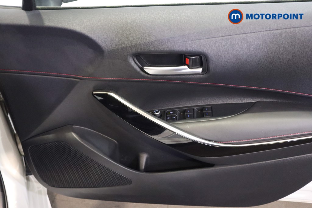 Toyota Corolla Excel Automatic Petrol-Electric Hybrid Hatchback - Stock Number (1618861) - 14th supplementary image