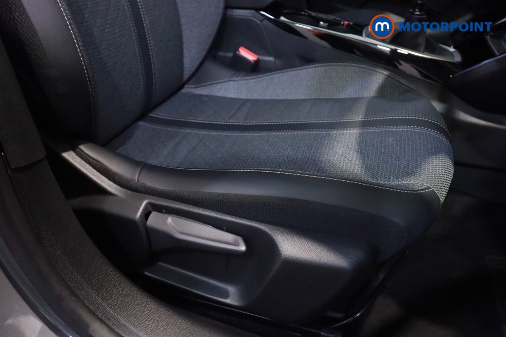 Peugeot 208 Allure Manual Petrol Hatchback - Stock Number (1618953) - 6th supplementary image