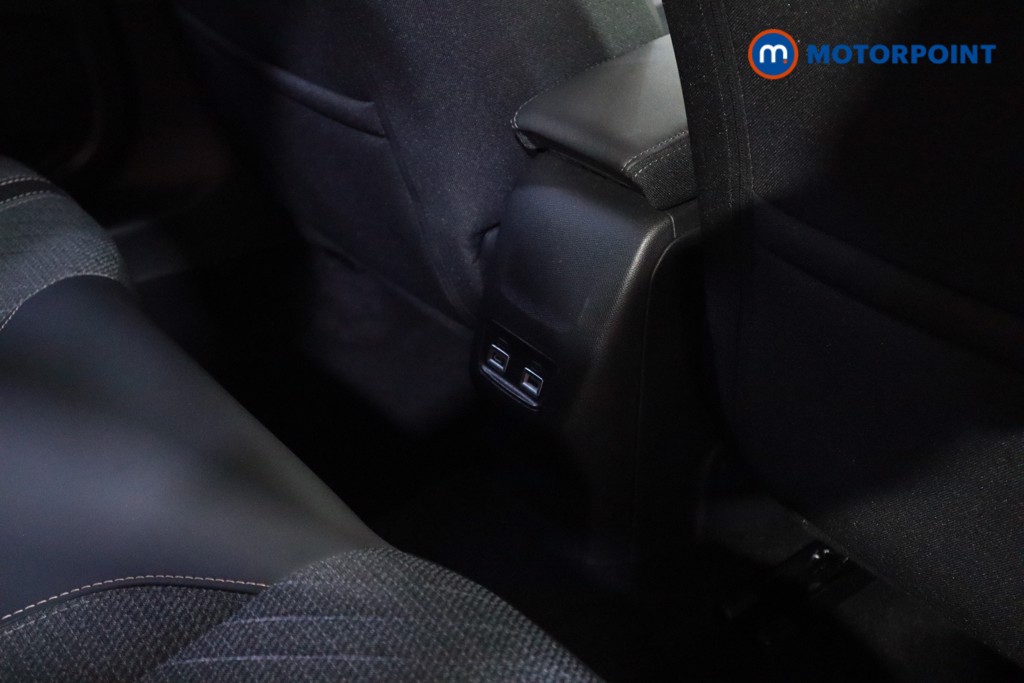 Peugeot 208 Allure Manual Petrol Hatchback - Stock Number (1618953) - 26th supplementary image