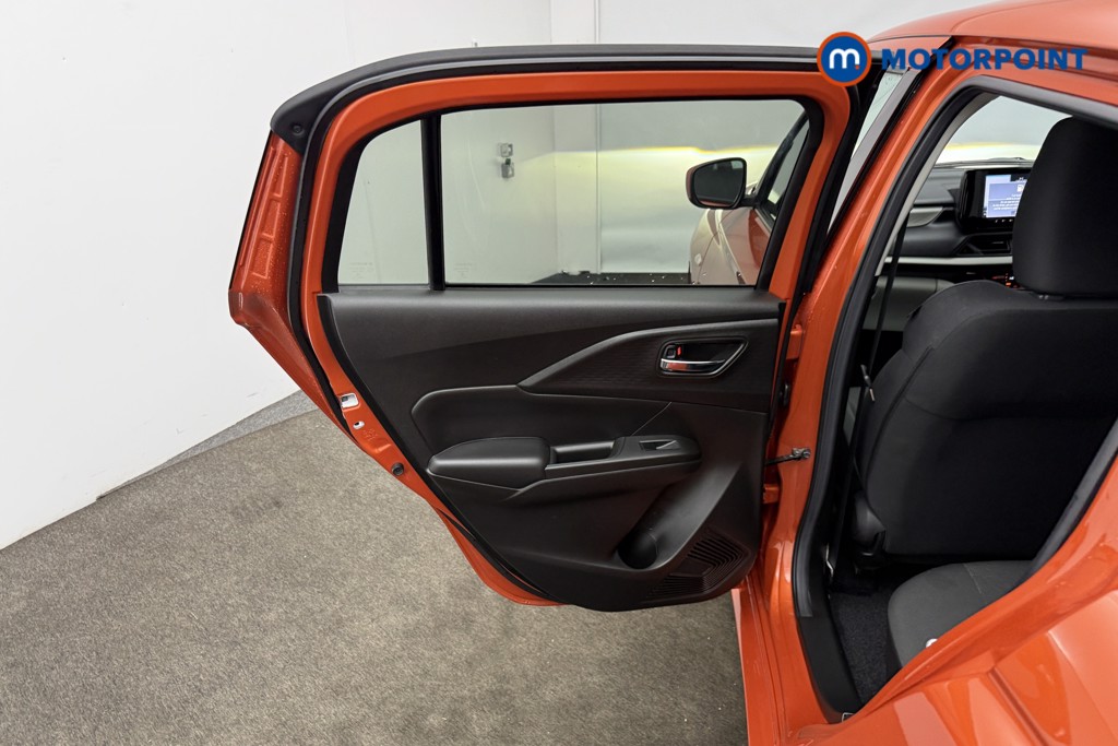 Suzuki Swift Motion Automatic Petrol Hatchback - Stock Number (1619207) - 6th supplementary image