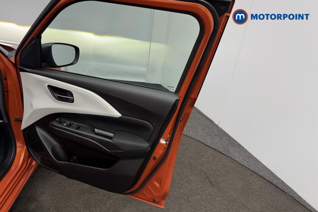 Suzuki Swift Motion Automatic Petrol Hatchback - Stock Number (1619207) - 16th supplementary image