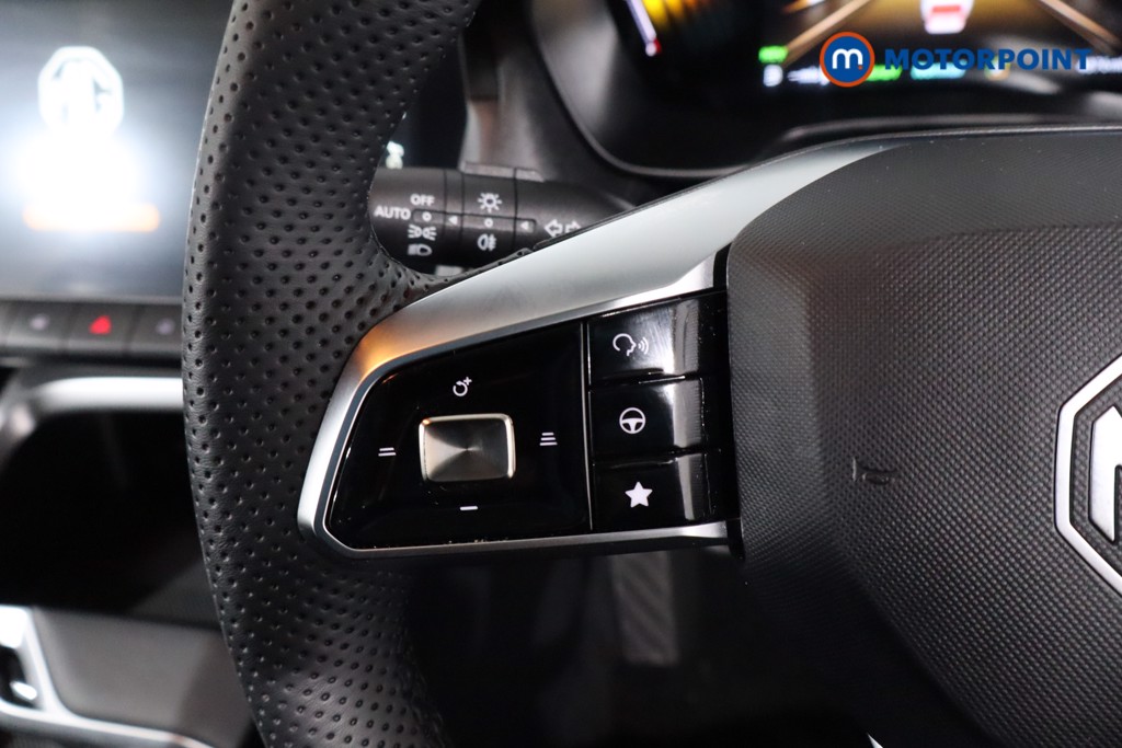 Mg Motor Uk ZS Trophy Automatic Petrol-Electric Hybrid SUV - Stock Number (1619215) - 7th supplementary image