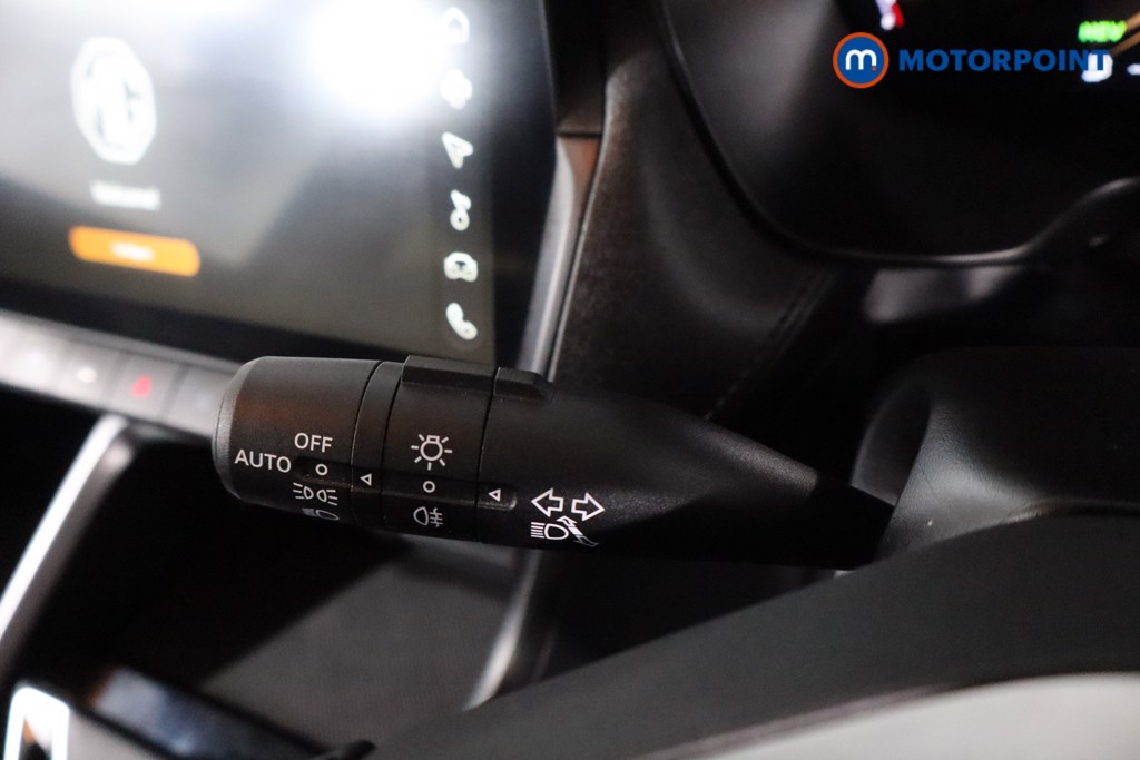 Mg Motor Uk ZS Trophy Automatic Petrol-Electric Hybrid SUV - Stock Number (1619215) - 14th supplementary image