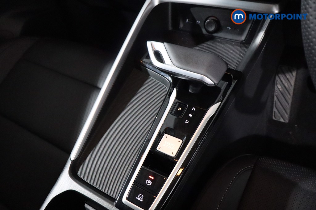 Mg Motor Uk ZS Trophy Automatic Petrol-Electric Hybrid SUV - Stock Number (1619215) - 17th supplementary image