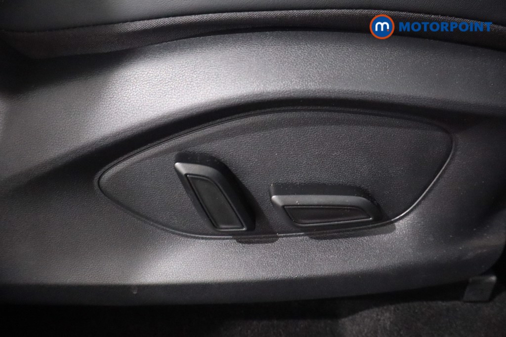 Mg Motor Uk ZS Trophy Automatic Petrol-Electric Hybrid SUV - Stock Number (1619215) - 22nd supplementary image