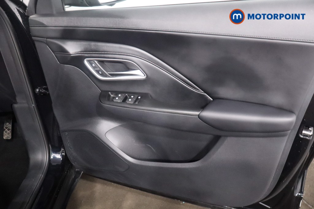 Mg Motor Uk ZS Trophy Automatic Petrol-Electric Hybrid SUV - Stock Number (1619215) - 23rd supplementary image