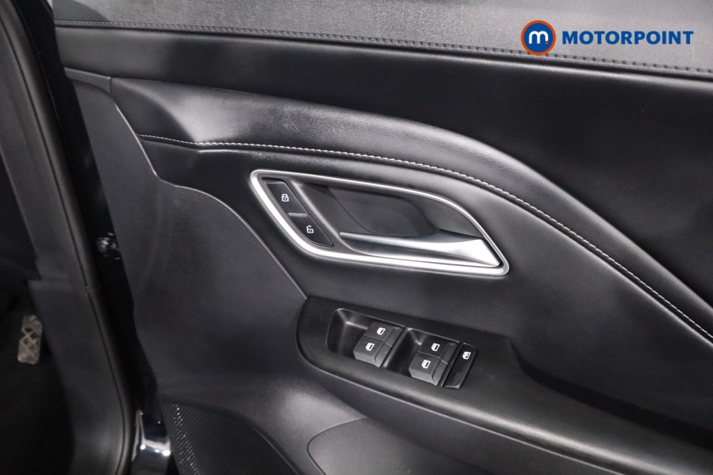 Mg Motor Uk ZS Trophy Automatic Petrol-Electric Hybrid SUV - Stock Number (1619215) - 24th supplementary image