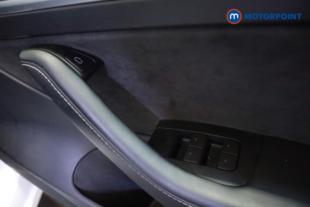 Tesla Model 3 Rwd 4Dr Auto Automatic Electric Saloon - Stock Number (1619338) - 3rd supplementary image