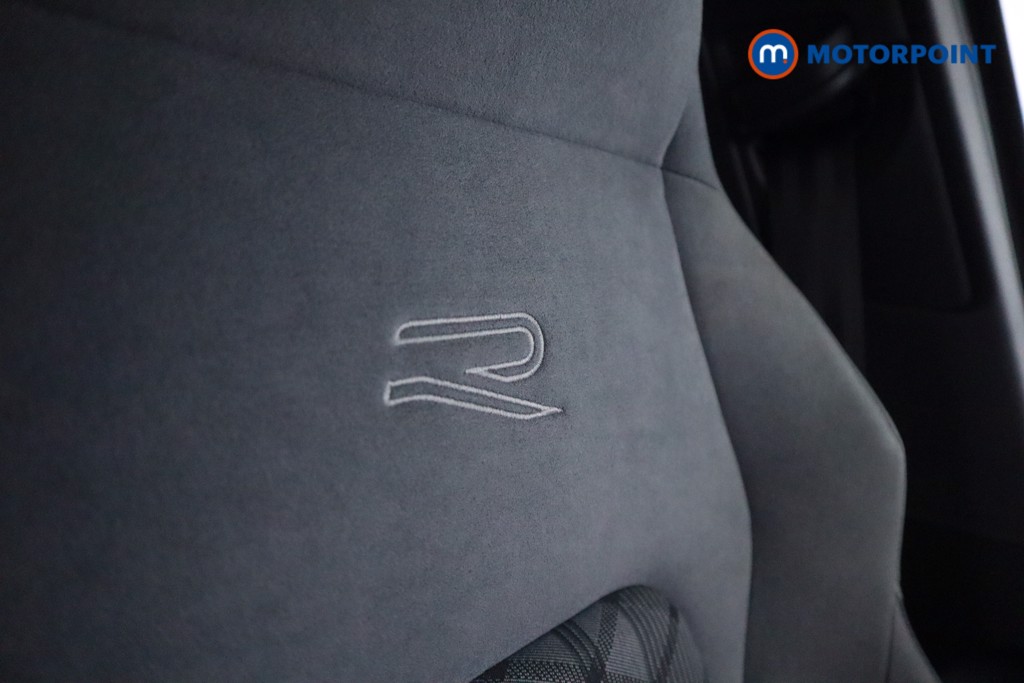 Volkswagen Golf R-Line Manual Petrol Hatchback - Stock Number (1619540) - 25th supplementary image