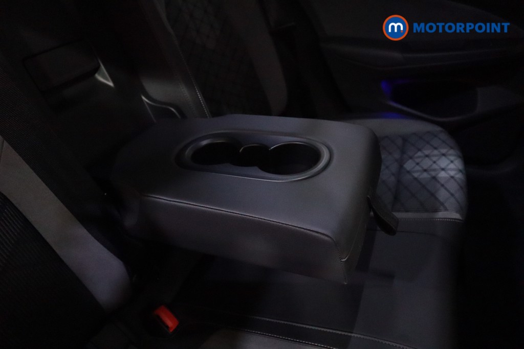 Volkswagen Golf R-Line Manual Petrol Hatchback - Stock Number (1619540) - 30th supplementary image