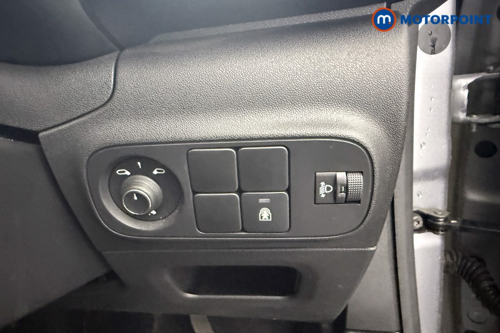 Citroen C3 Plus Manual Petrol Hatchback - Stock Number (1619716) - 9th supplementary image