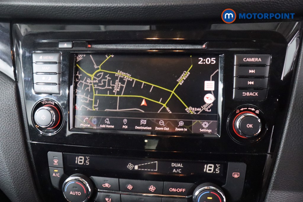 Nissan Qashqai Acenta Premium Manual Diesel SUV - Stock Number (1620132) - 2nd supplementary image