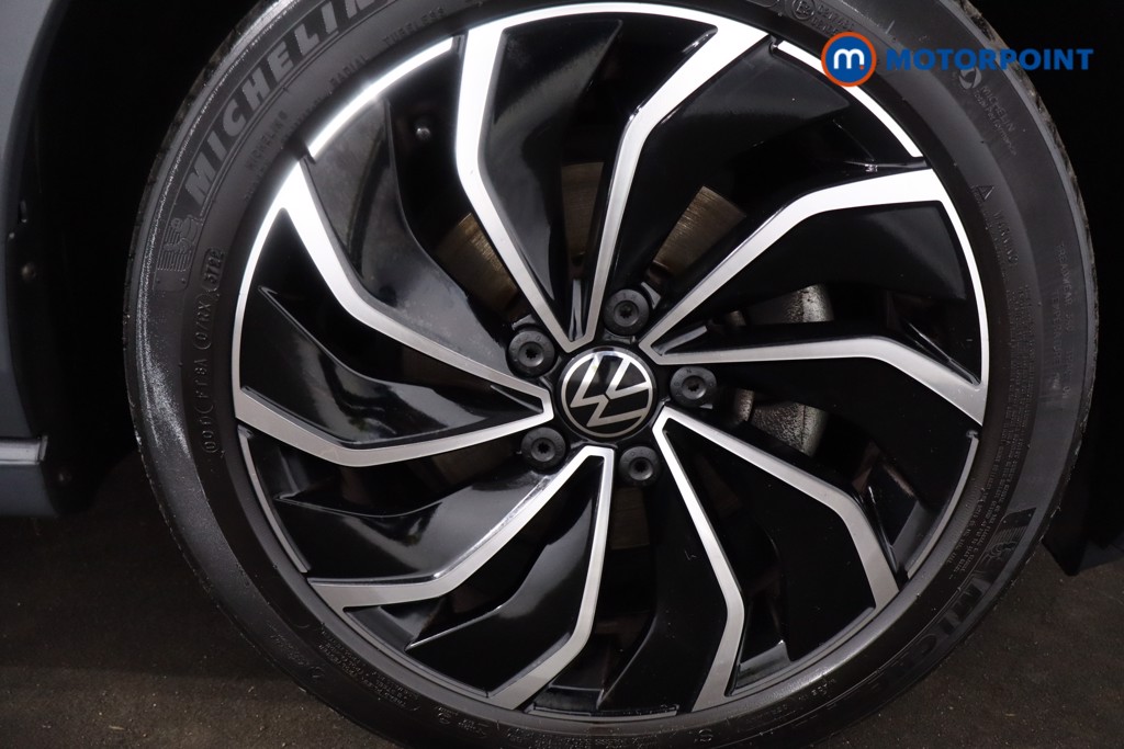 Volkswagen Golf Style Edition Manual Petrol Hatchback - Stock Number (1620161) - 10th supplementary image