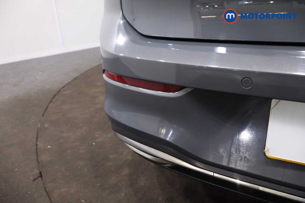 Volkswagen Golf Style Edition Manual Petrol Hatchback - Stock Number (1620161) - 37th supplementary image