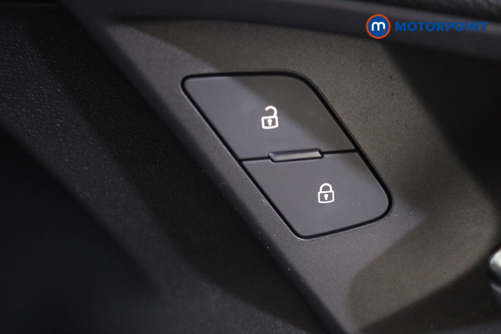 Audi A3 S Line Automatic Petrol Hatchback - Stock Number (1620447) - 15th supplementary image