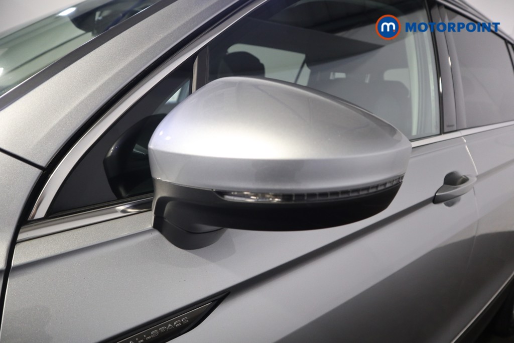 Volkswagen Tiguan Allspace Life Manual Petrol SUV - Stock Number (1620508) - 37th supplementary image