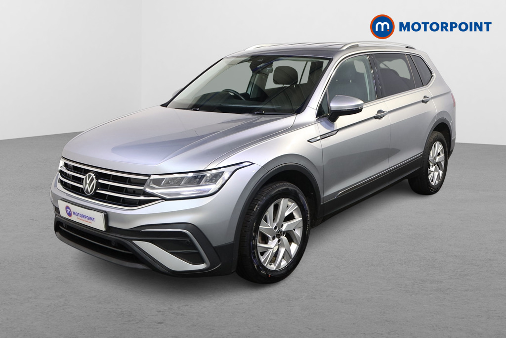 Volkswagen Tiguan Allspace Life Manual Petrol SUV - Stock Number (1620508) - Passenger side front corner