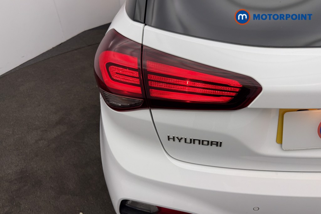 Hyundai I20 Play Manual Petrol Hatchback - Stock Number (1620586) - 7th supplementary image