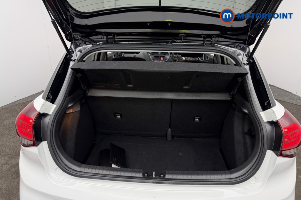 Hyundai I20 Play Manual Petrol Hatchback - Stock Number (1620586) - 11th supplementary image