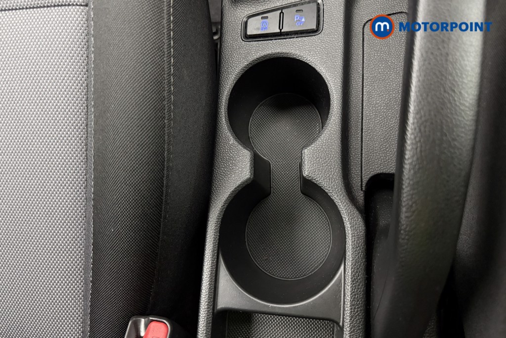 Hyundai I20 Play Manual Petrol Hatchback - Stock Number (1620586) - 19th supplementary image