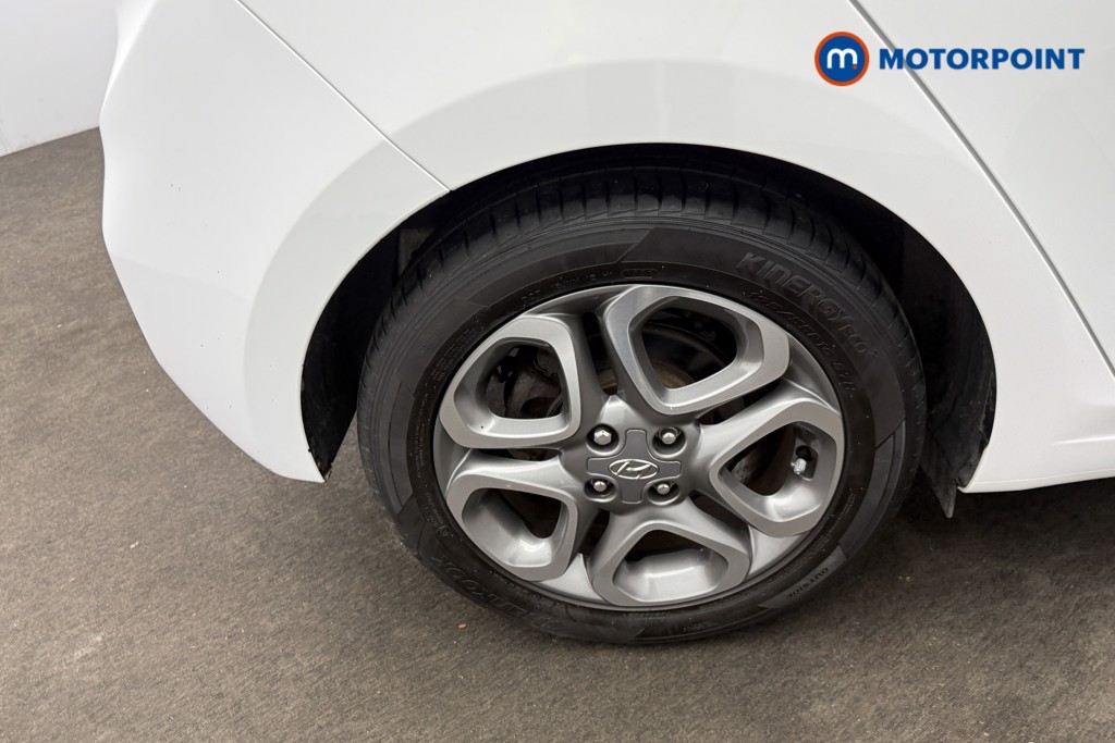Hyundai I20 Play Manual Petrol Hatchback - Stock Number (1620586) - 33rd supplementary image