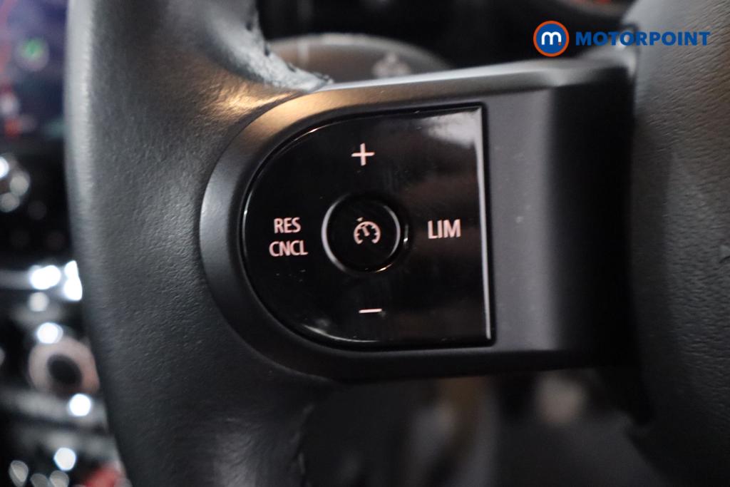 Mini Hatchback Cooper Classic Manual Petrol Hatchback - Stock Number (1620676) - 12th supplementary image