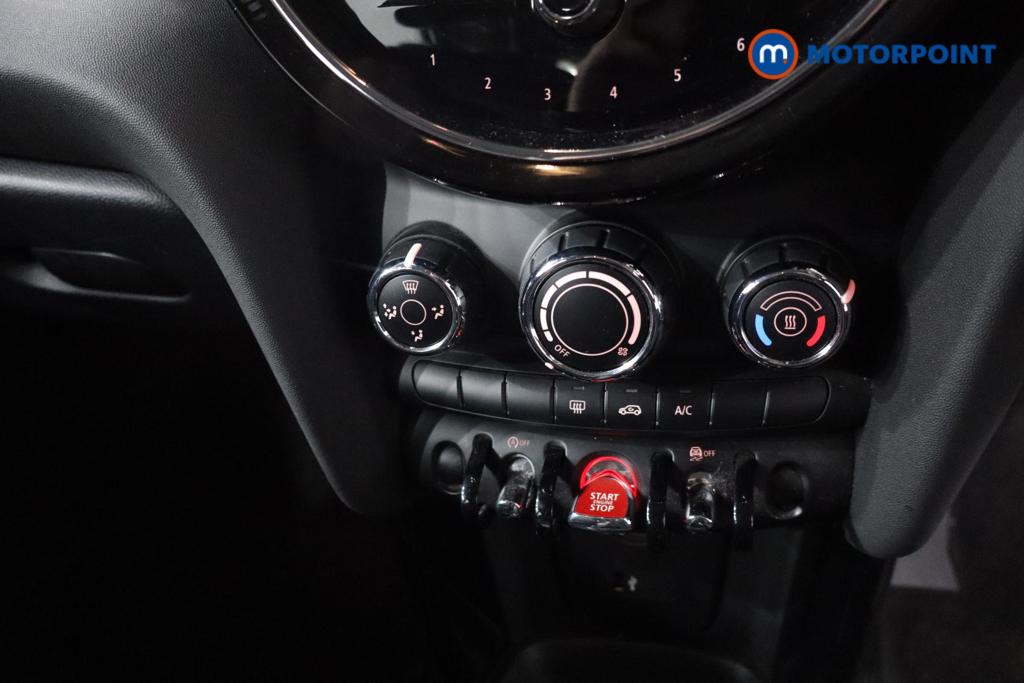 Mini Hatchback Cooper Classic Manual Petrol Hatchback - Stock Number (1620676) - 13th supplementary image