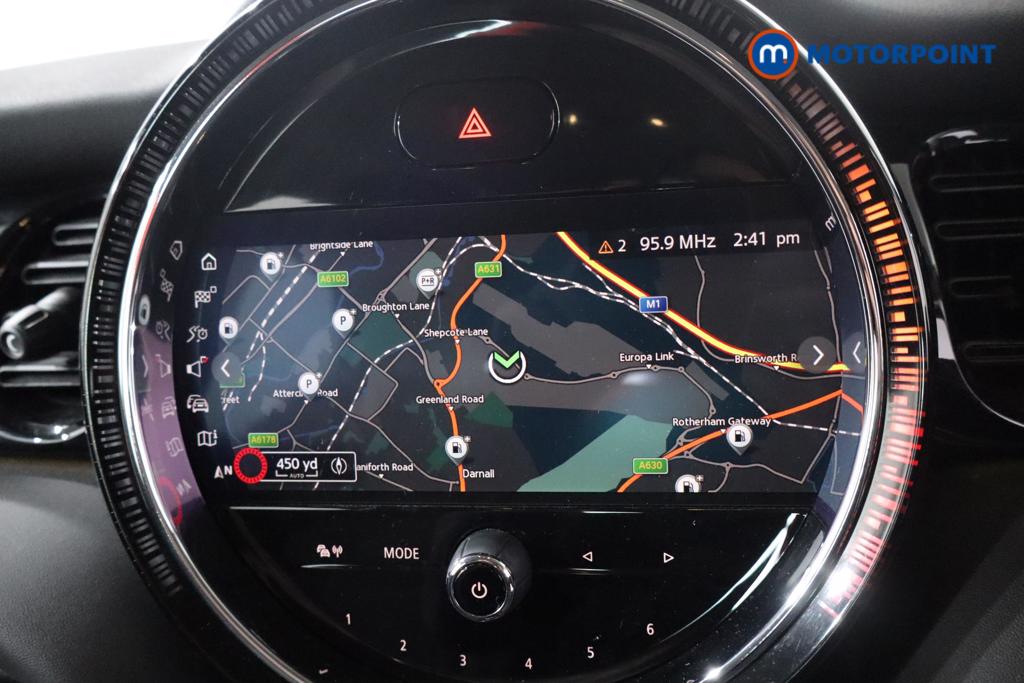 Mini Hatchback Cooper Classic Manual Petrol Hatchback - Stock Number (1620676) - 16th supplementary image